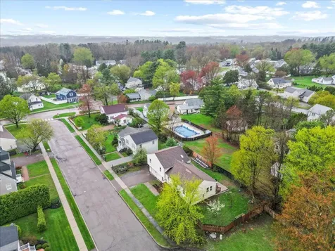 6 Doon Way Essex Junction VT 05452
