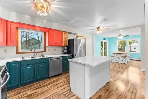 6 Doon Way Essex Junction VT 05452