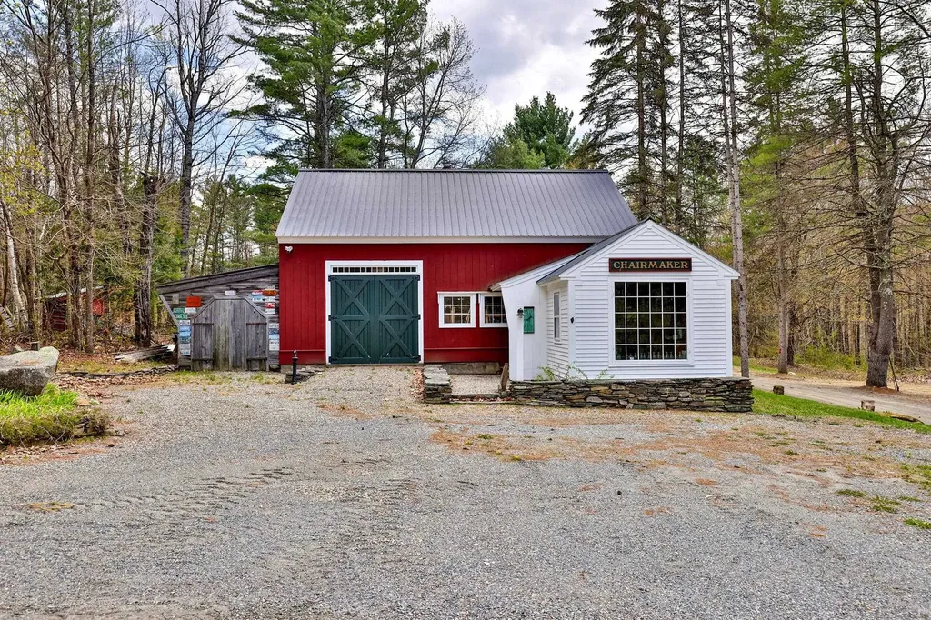 1302 Popple Dungeon Road Chester VT 05143
