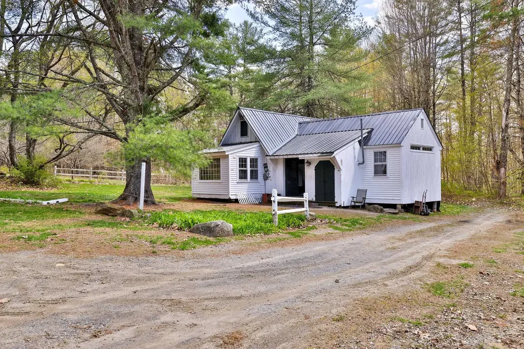1302 Popple Dungeon Road Chester VT 05143