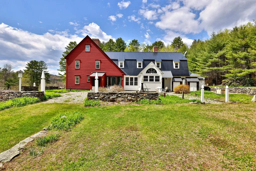 1302 Popple Dungeon Road Chester VT 05143