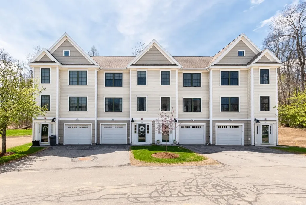 12 Village Drive Meredith NH 03253