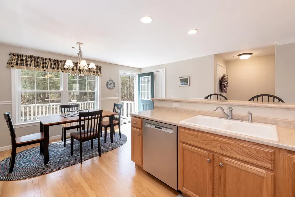 12 Village Drive Meredith NH 03253