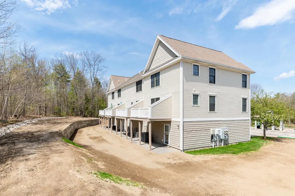 12 Village Drive Meredith NH 03253