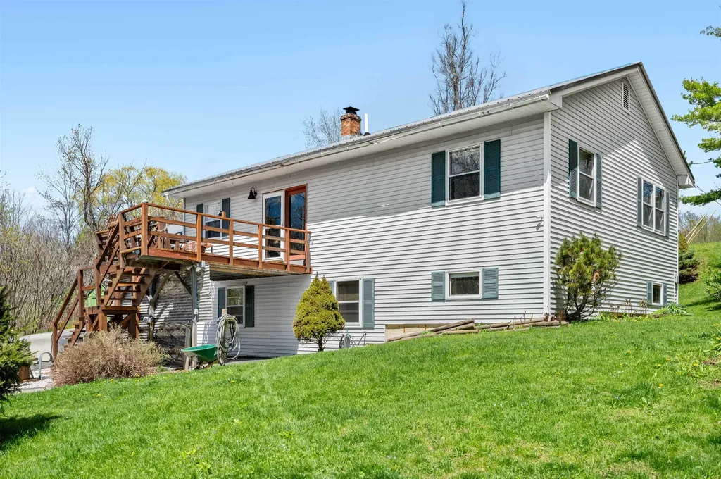 18 Velie Avenue Barre Town VT 05641