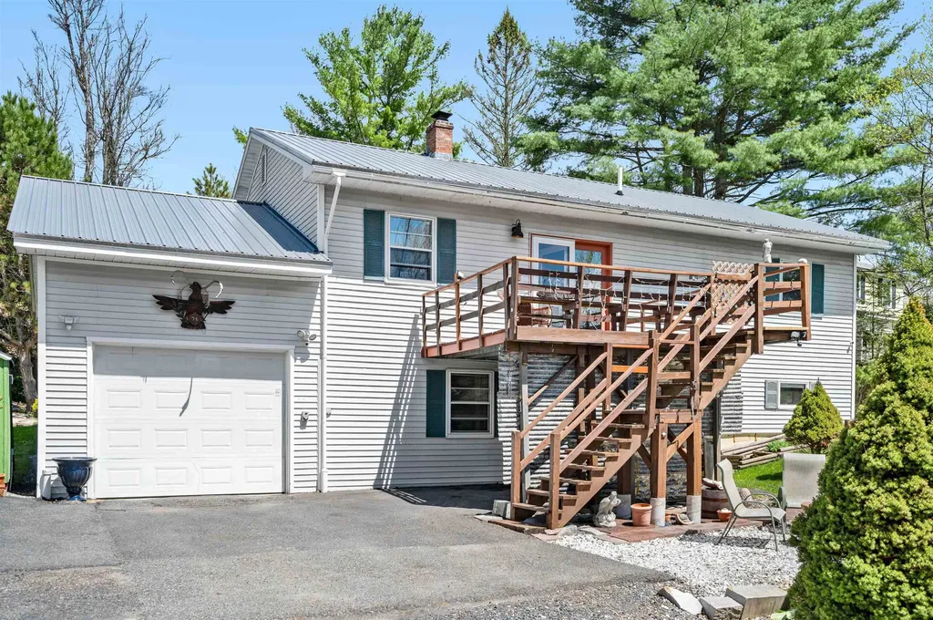 18 Velie Avenue Barre Town VT 05641