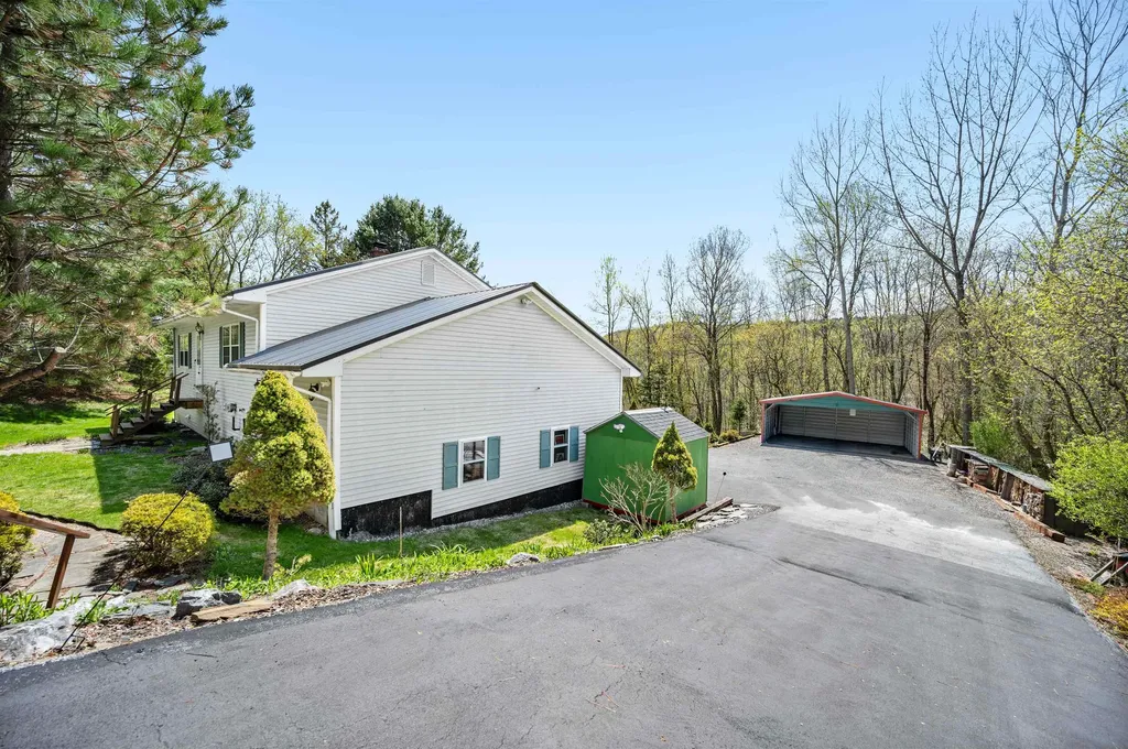 18 Velie Avenue Barre Town VT 05641
