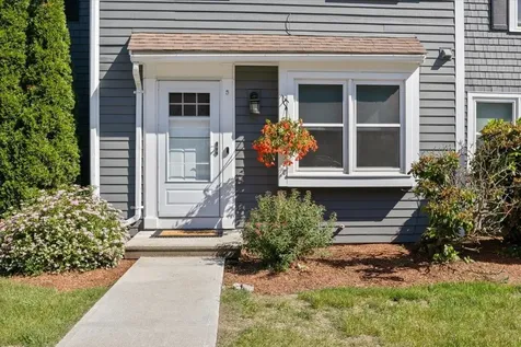 5 Aspen Lane Merrimack NH 03054