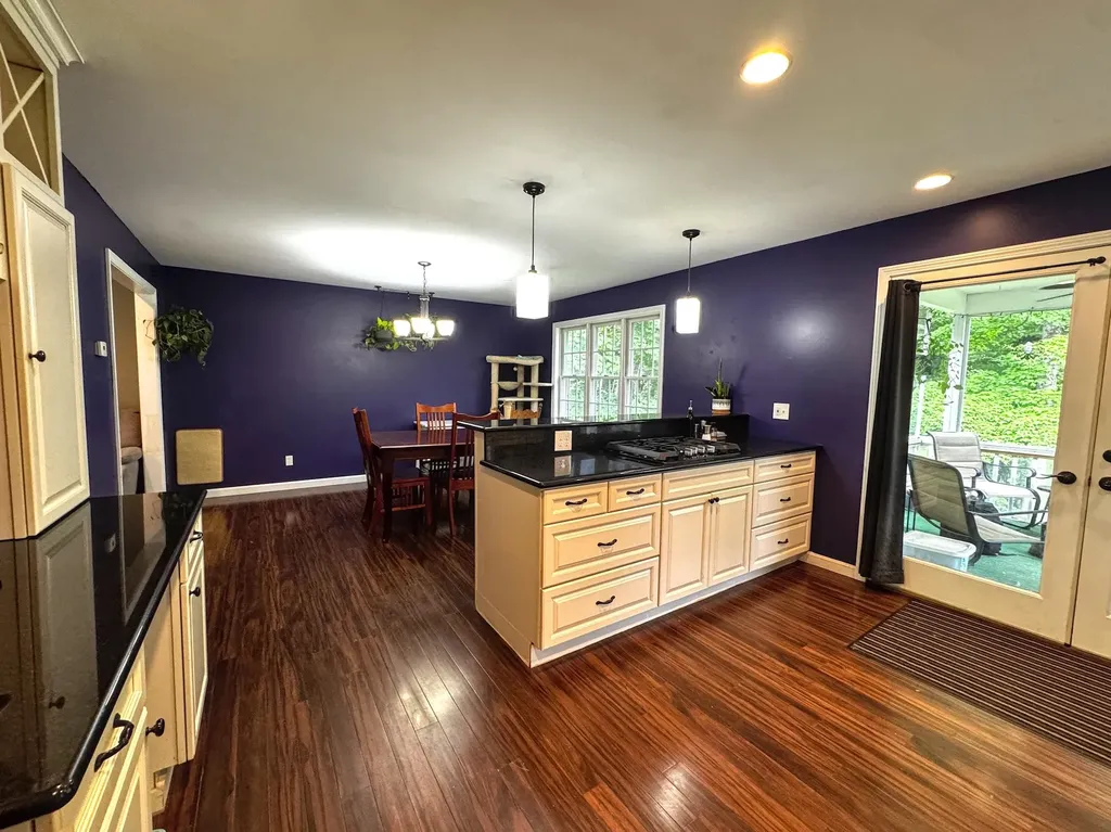 131 Pine Circle Bennington VT 05201