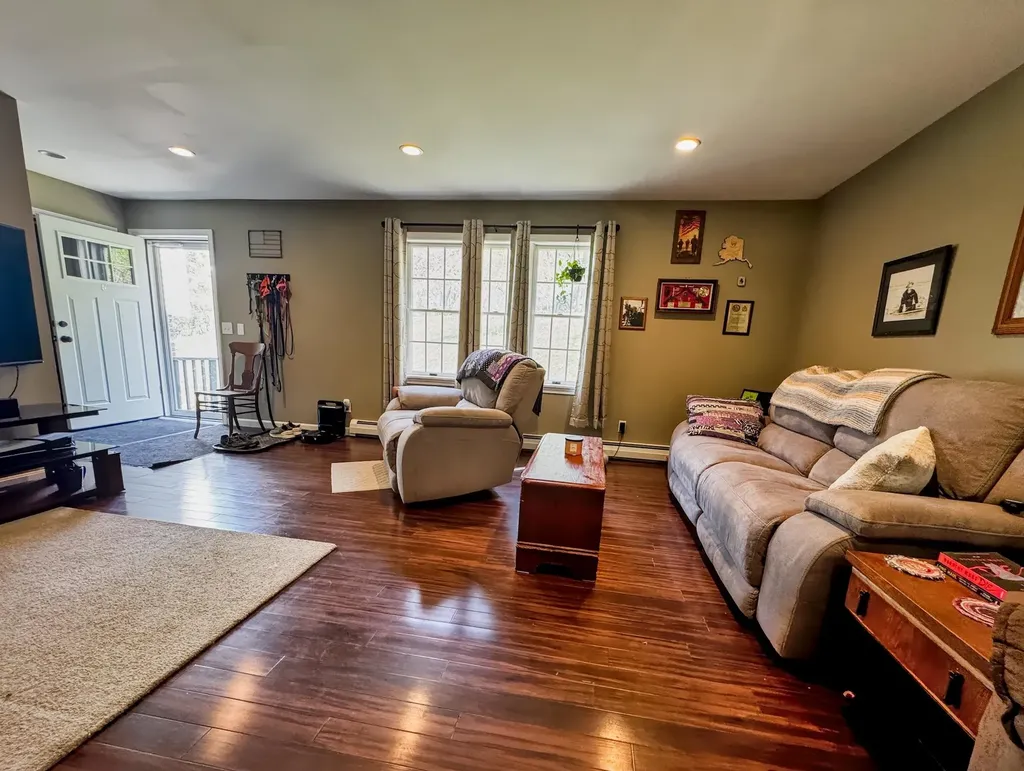 131 Pine Circle Bennington VT 05201