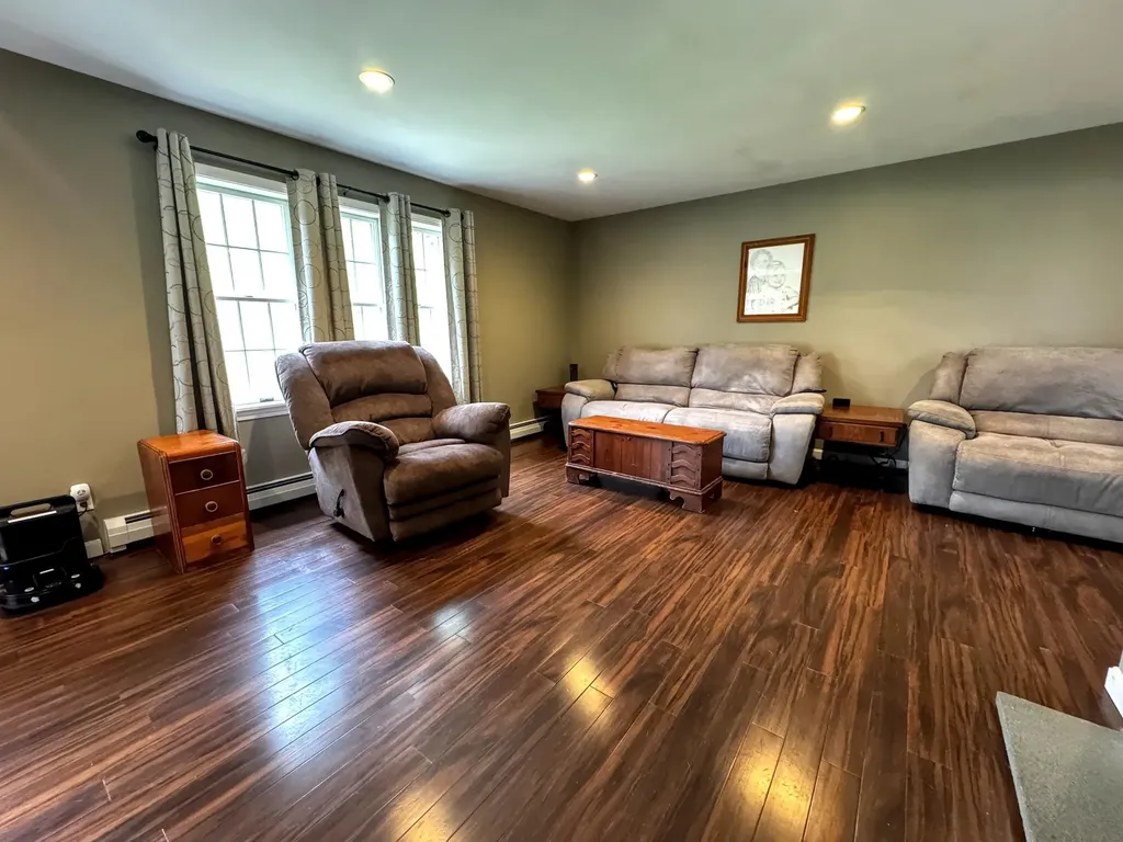 131 Pine Circle Bennington VT 05201