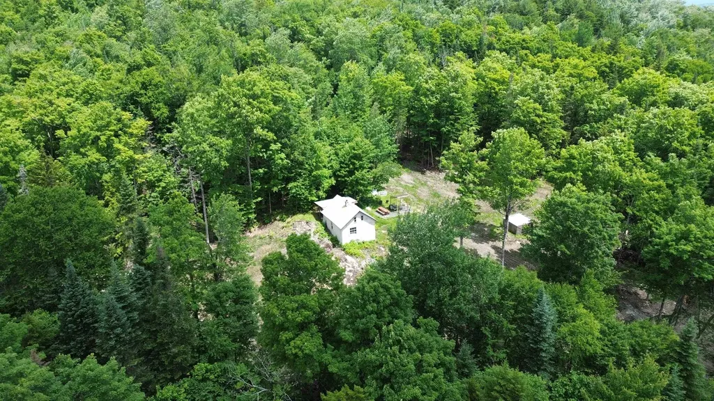 1164 Hallstrom Road Northfield VT 05663