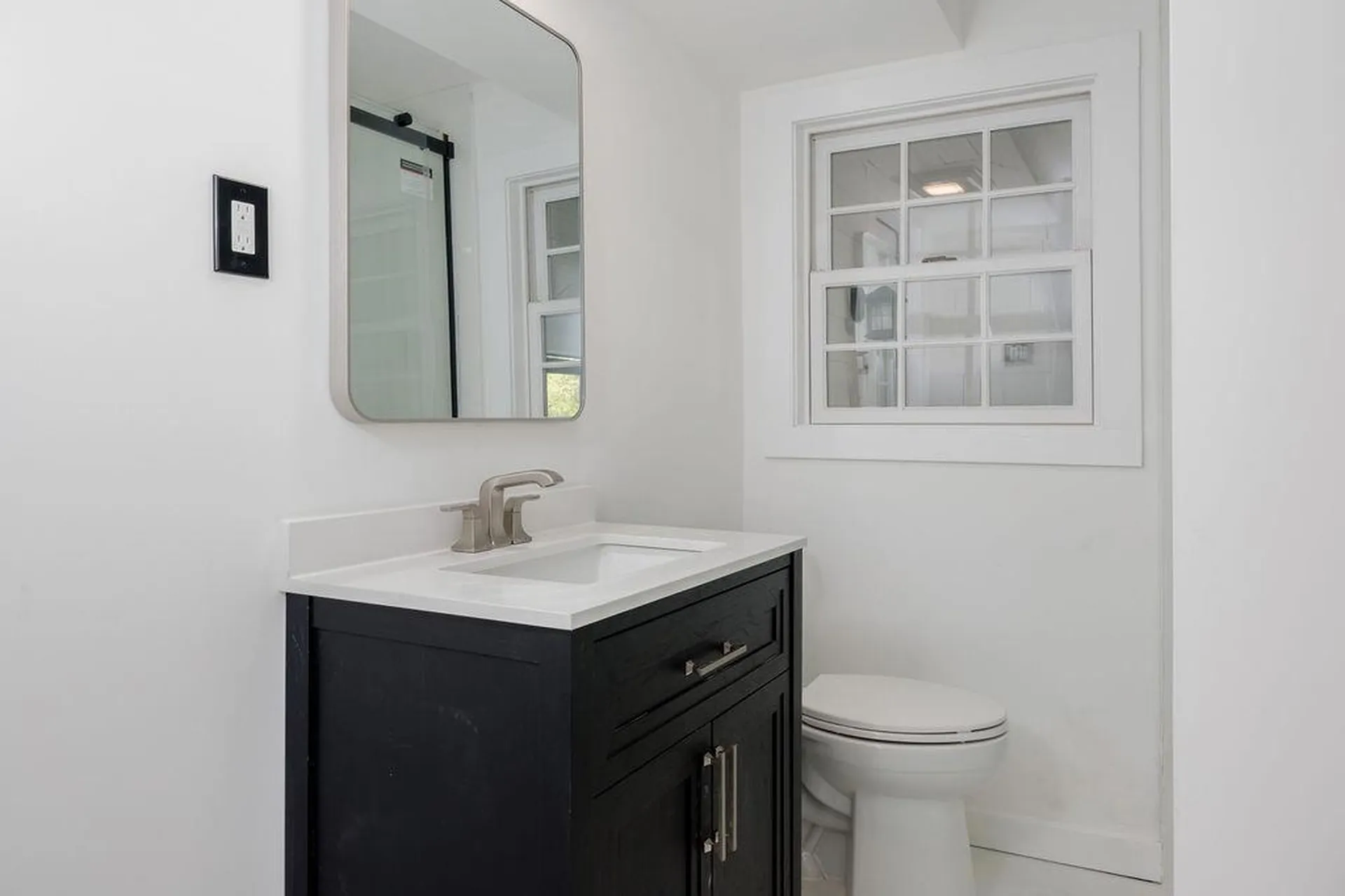 75 E. Wheelock Street Hanover NH 03755