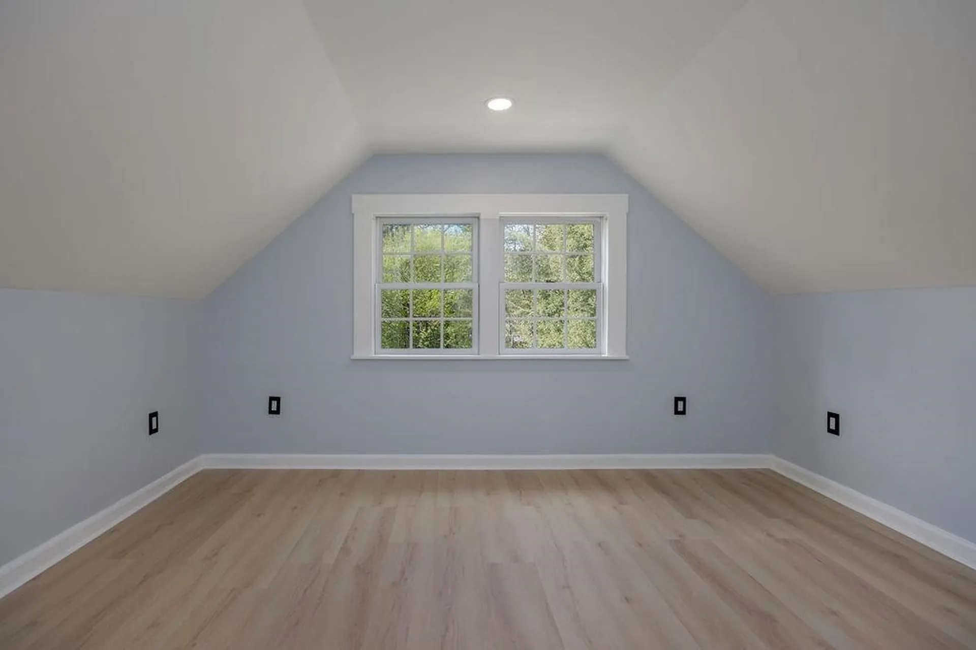 75 E. Wheelock Street Hanover NH 03755