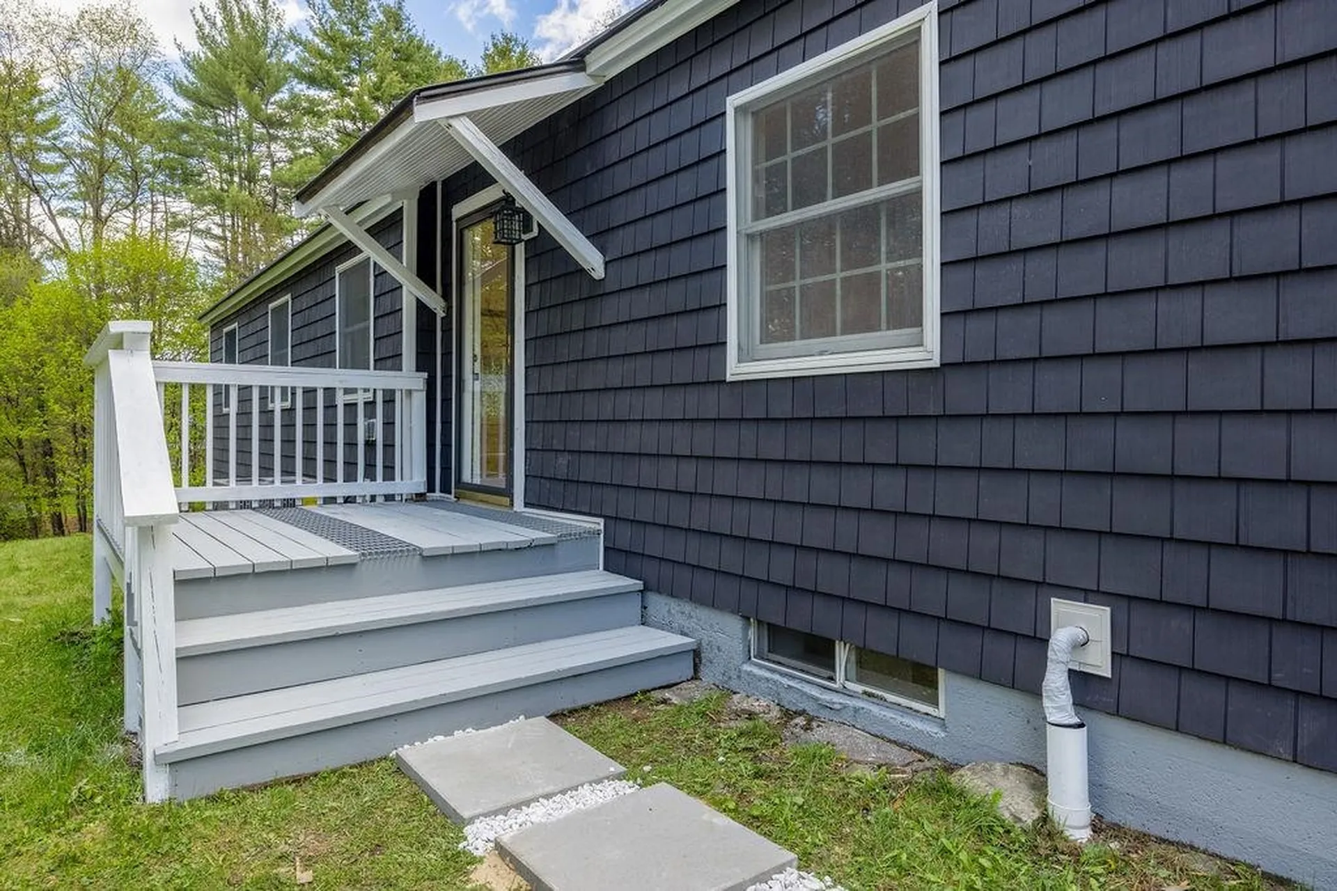 75 E. Wheelock Street Hanover NH 03755