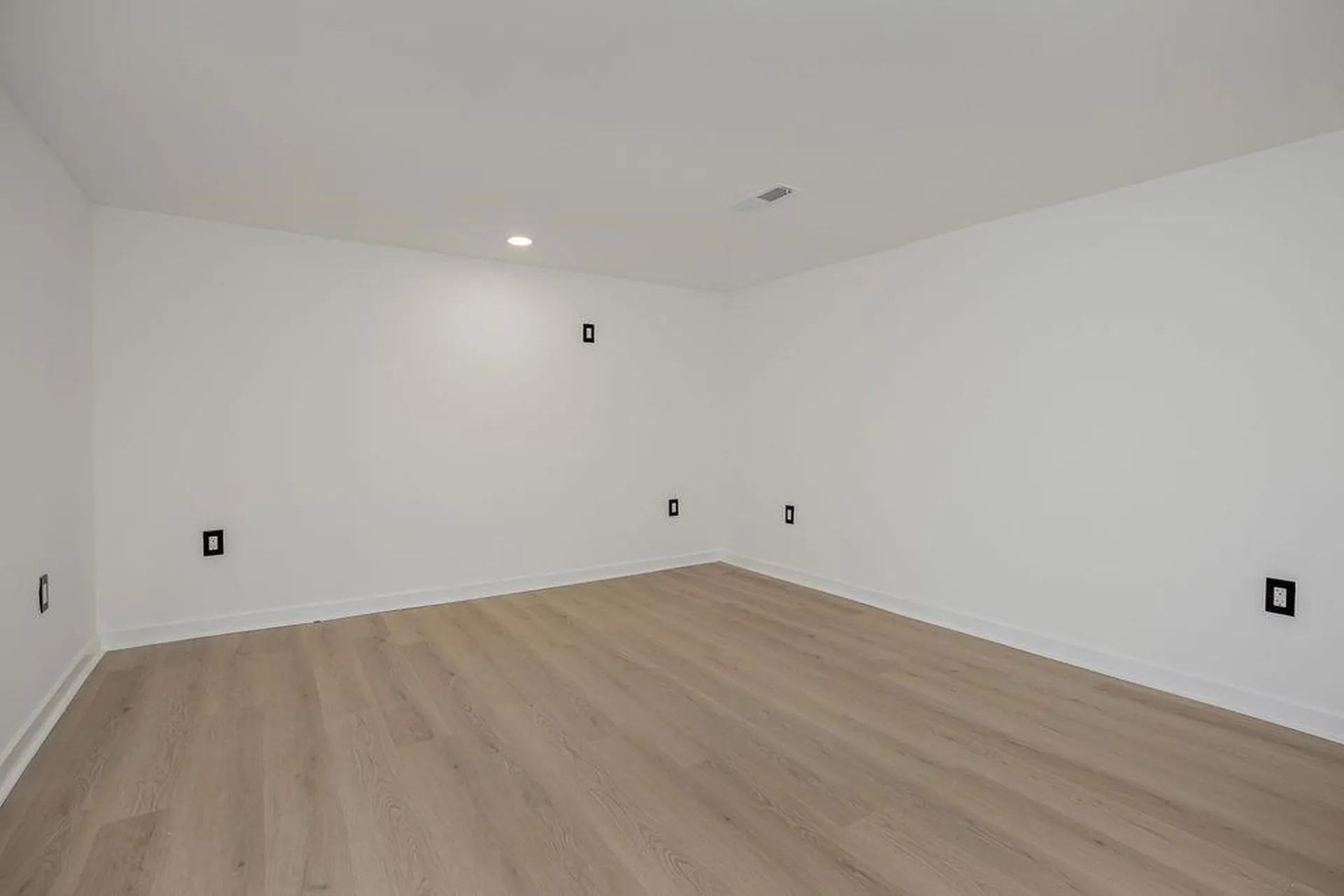 75 E. Wheelock Street Hanover NH 03755