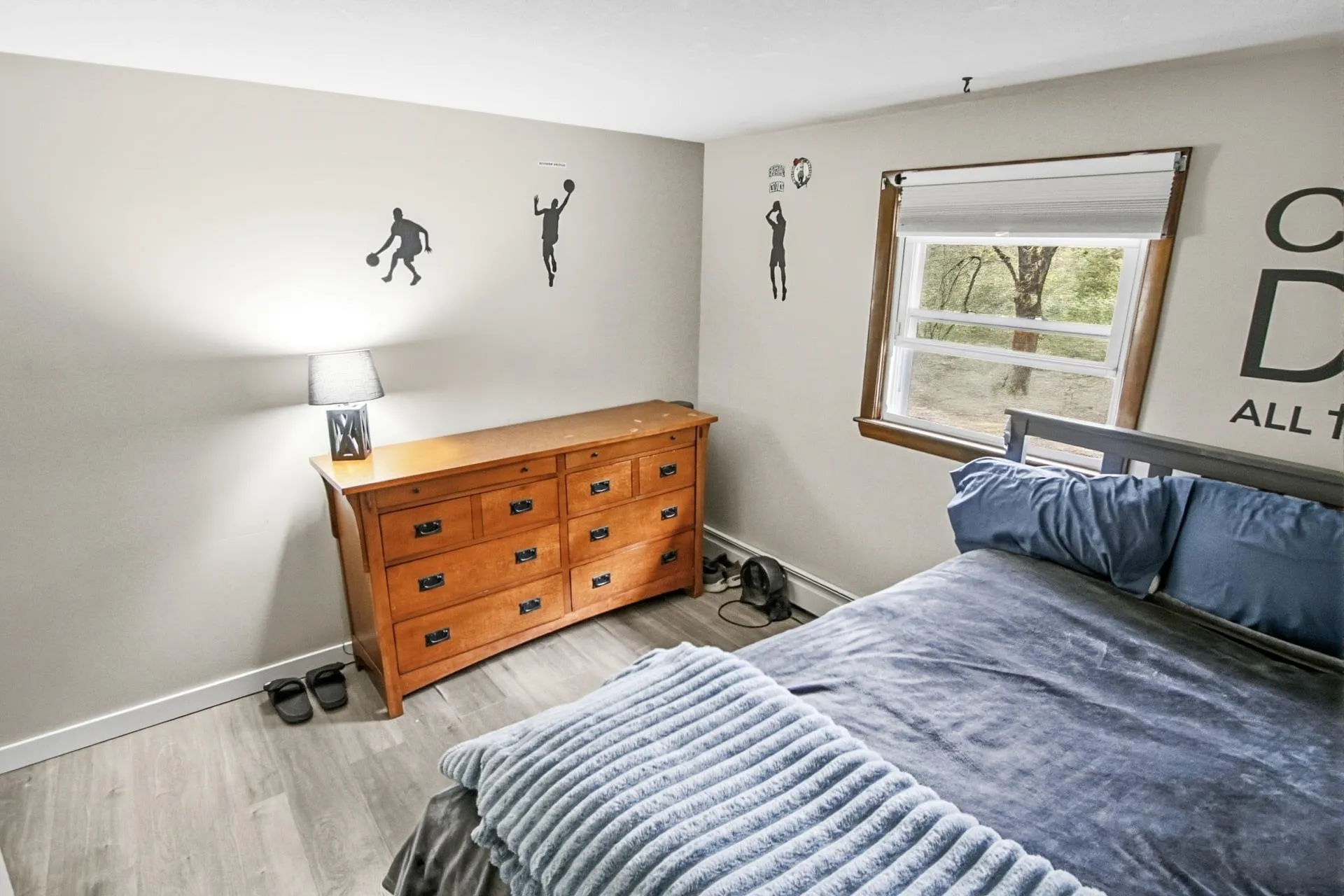 15 Lincoln Street Pelham NH 03076
