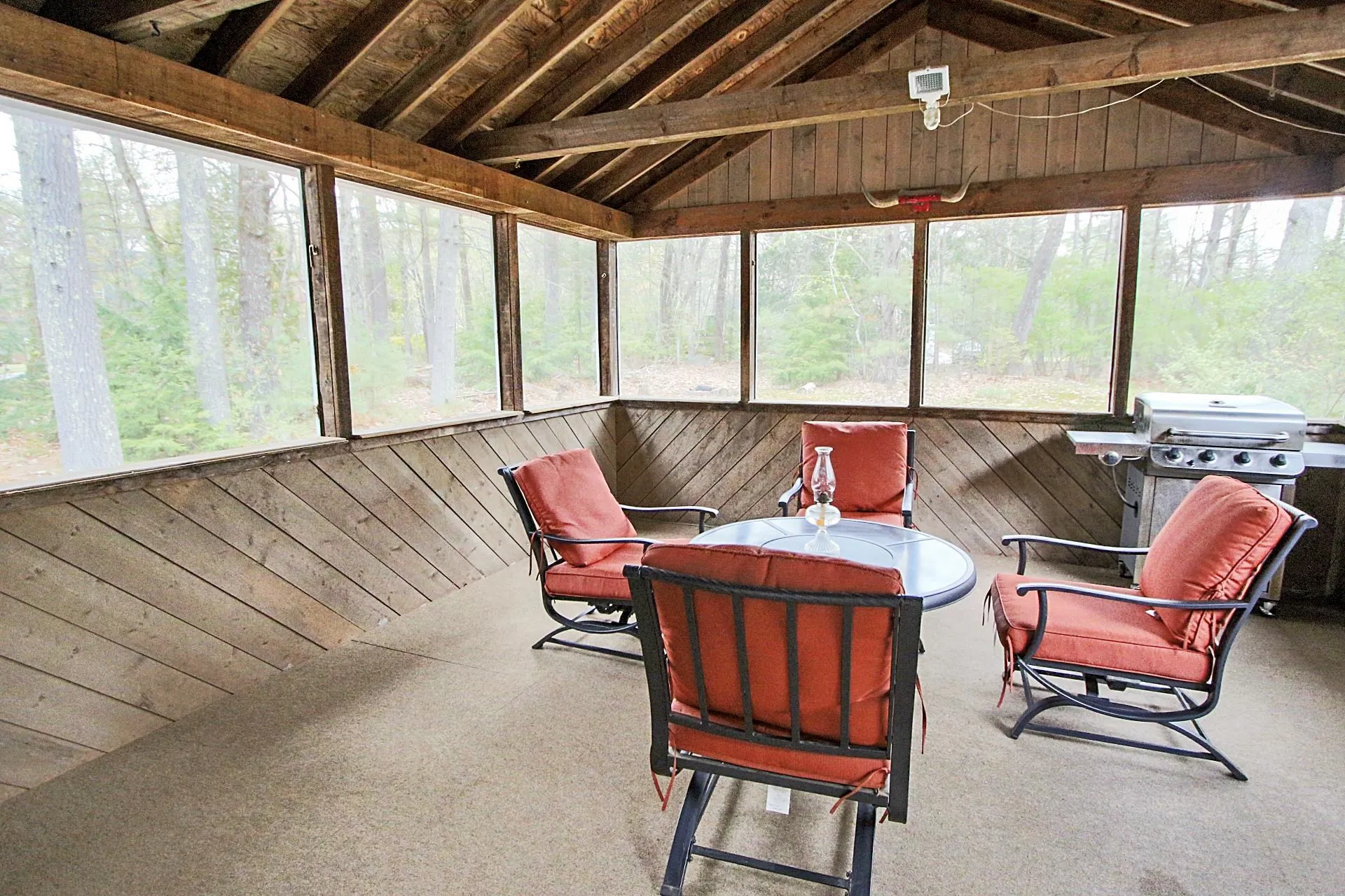 15 Lincoln Street Pelham NH 03076