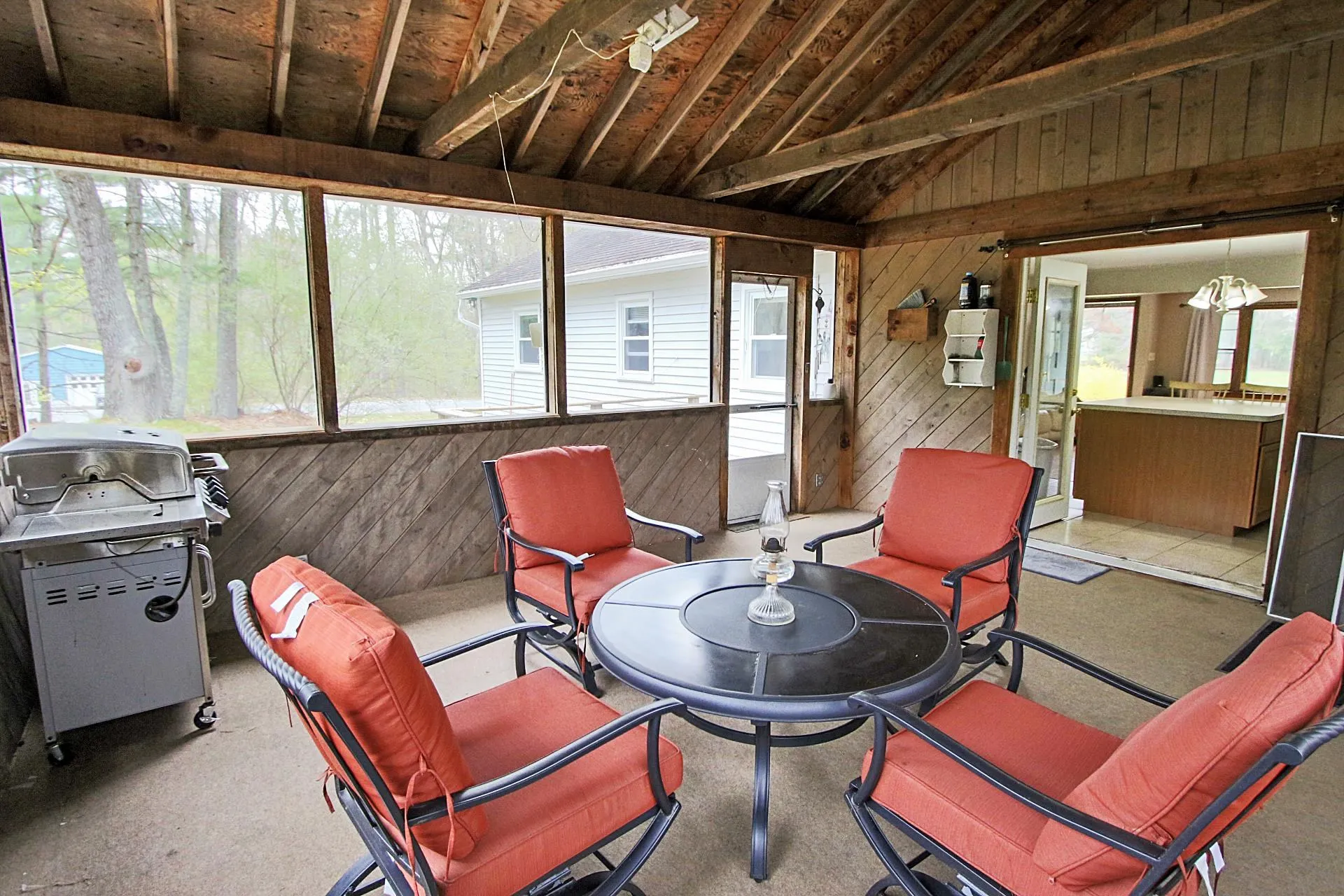 15 Lincoln Street Pelham NH 03076