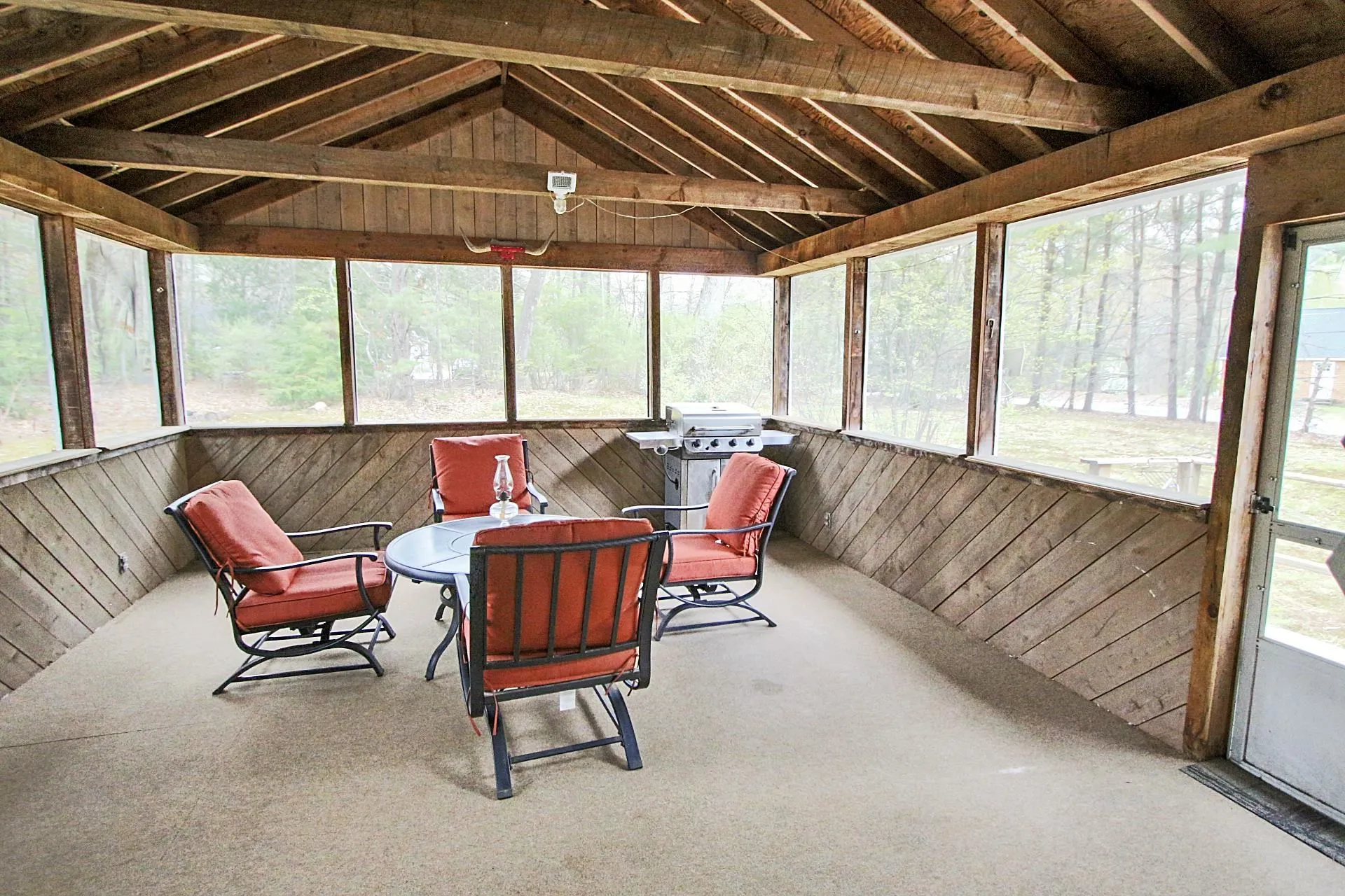 15 Lincoln Street Pelham NH 03076