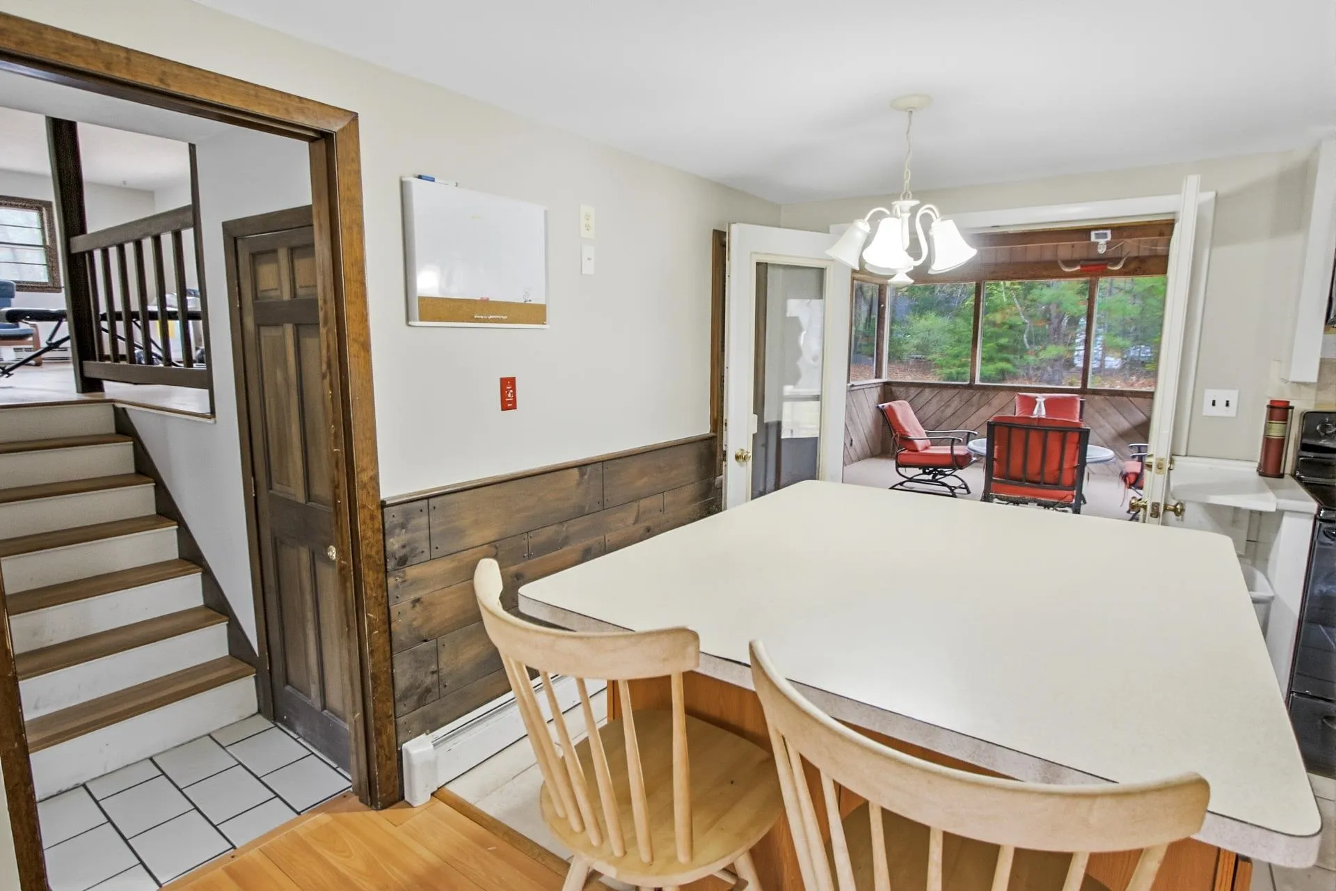 15 Lincoln Street Pelham NH 03076
