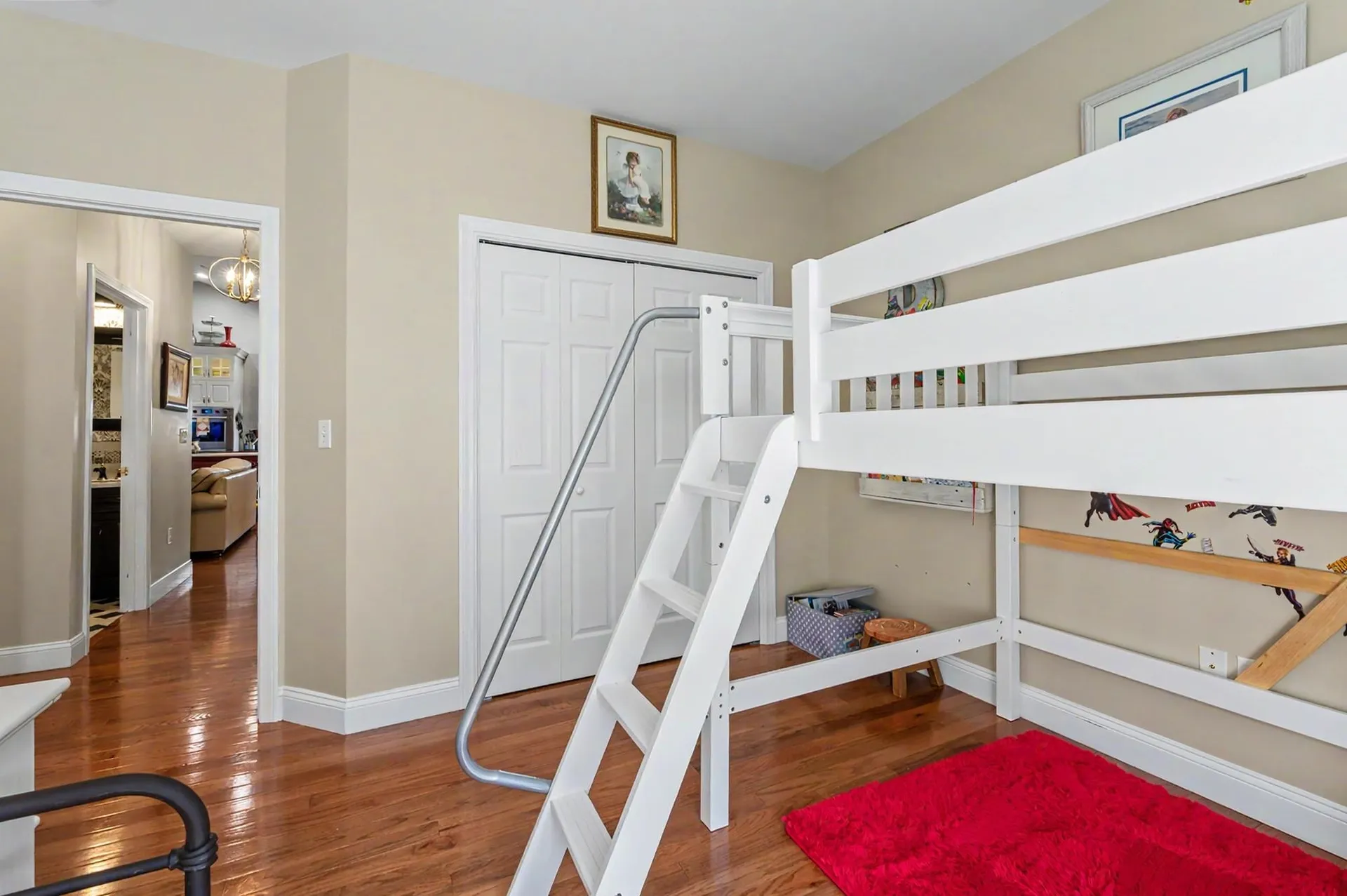 16 Nevins Drive Londonderry NH 03053