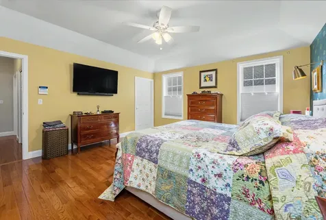 16 Nevins Drive Londonderry NH 03053