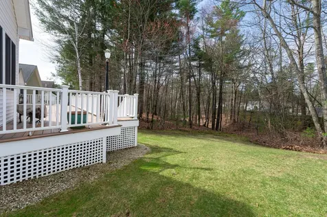 16 Nevins Drive Londonderry NH 03053