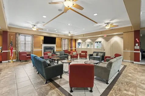 16 Nevins Drive Londonderry NH 03053