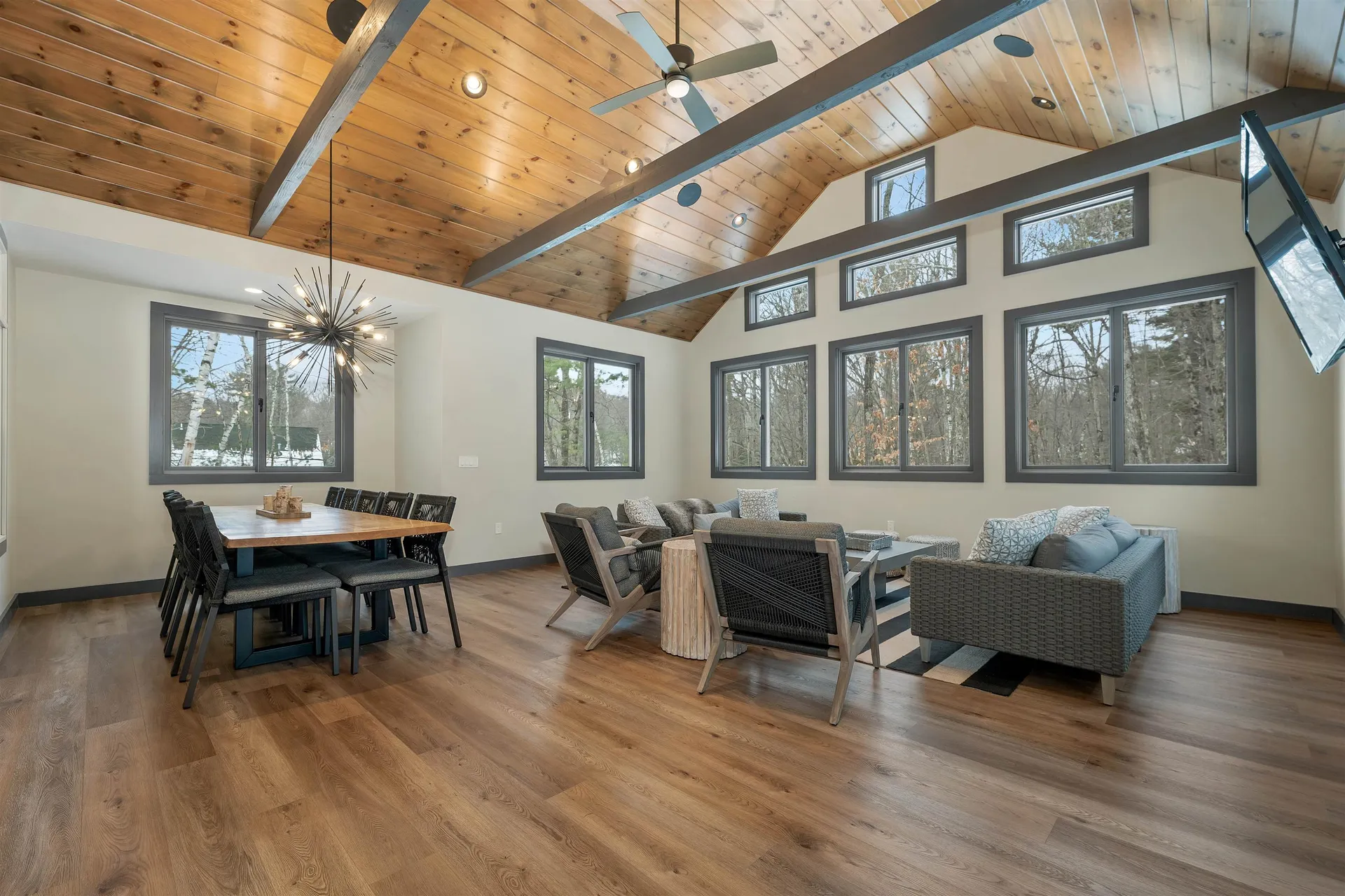 41 Regis Road Laconia NH 03246