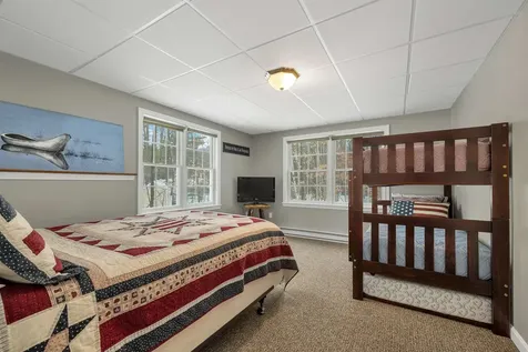 41 Regis Road Laconia NH 03246