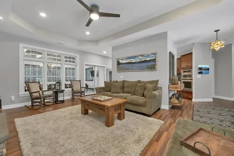 41 Regis Road Laconia NH 03246