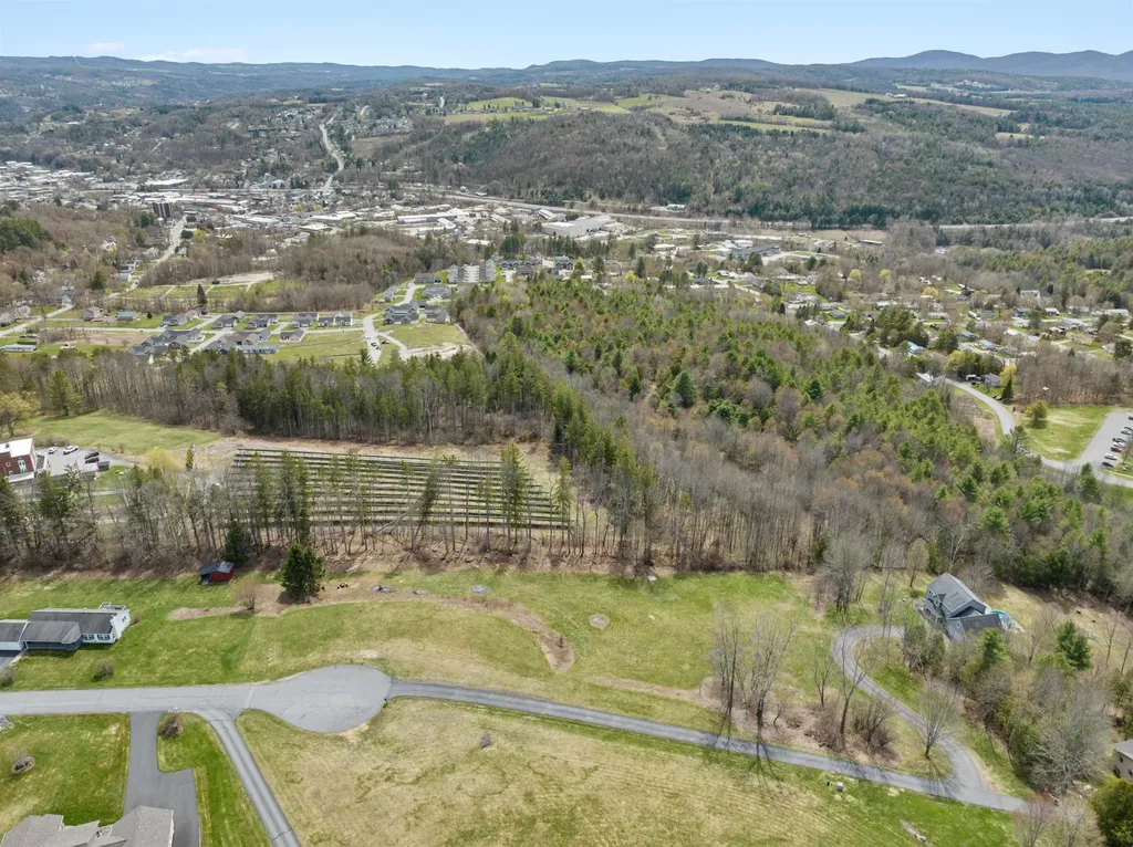 00 Buena Vista Circle Barre Town VT 05641