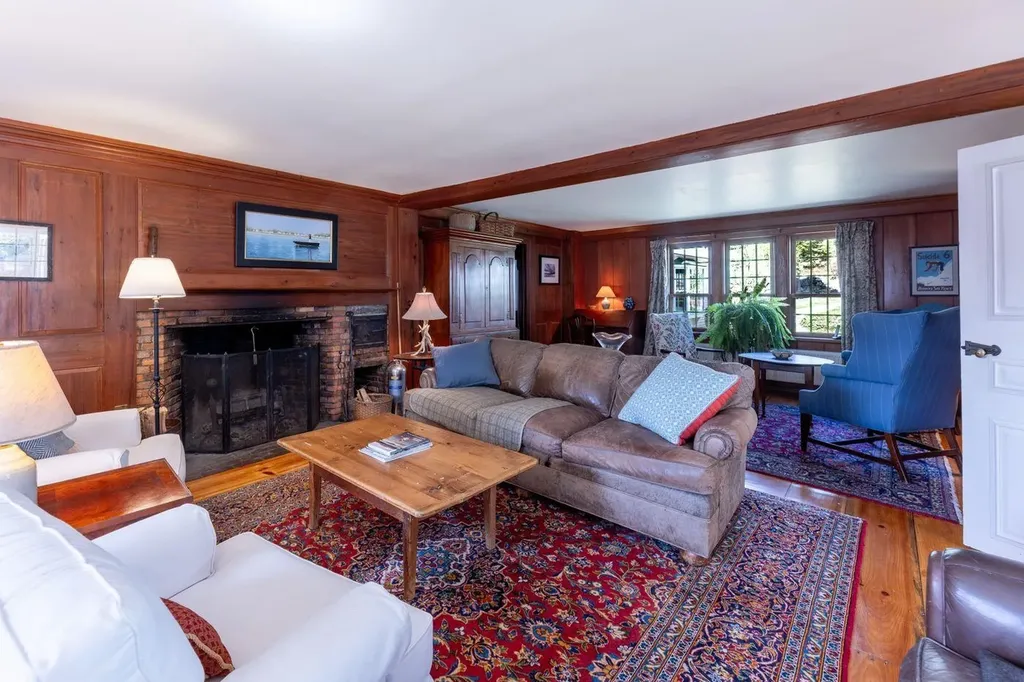 521 Washington Hill Road Tamworth NH 03817