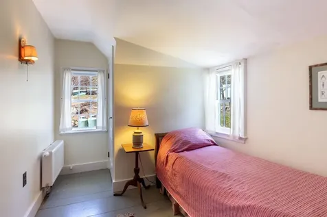 521 Washington Hill Road Tamworth NH 03817
