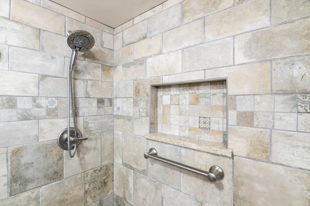 49 Oles Drive Guilford VT 05301