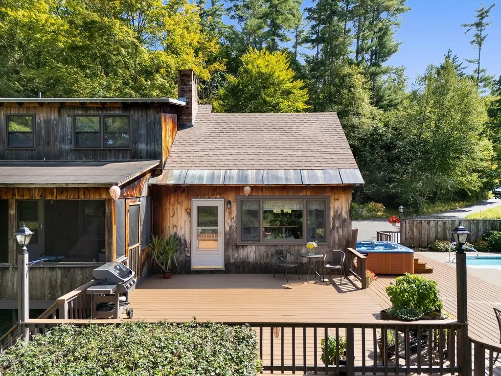 49 Oles Drive Guilford VT 05301
