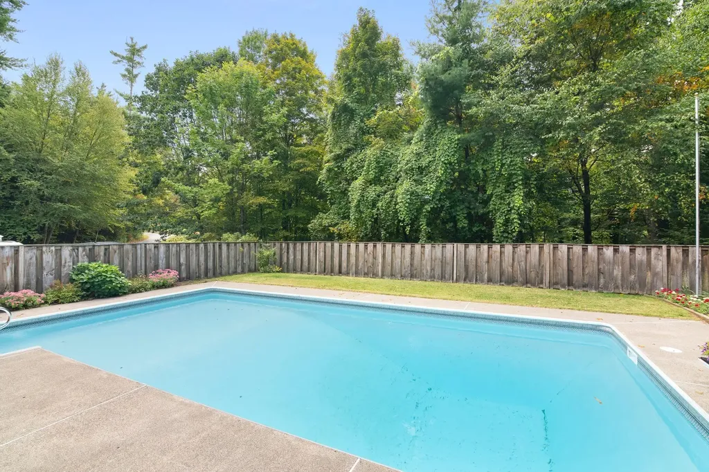 49 Oles Drive Guilford VT 05301