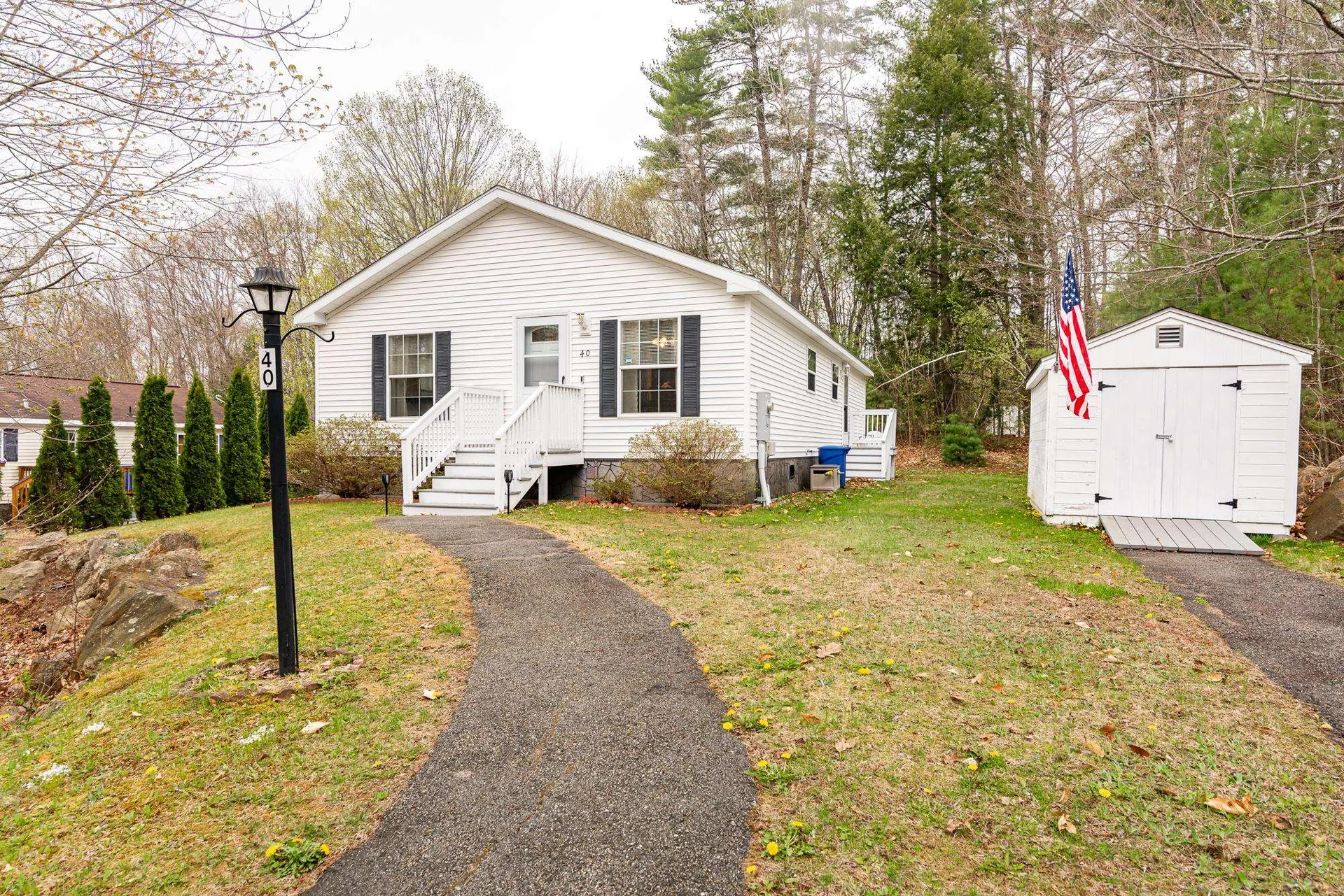 40 Ivy Lane Farmington NH 03835