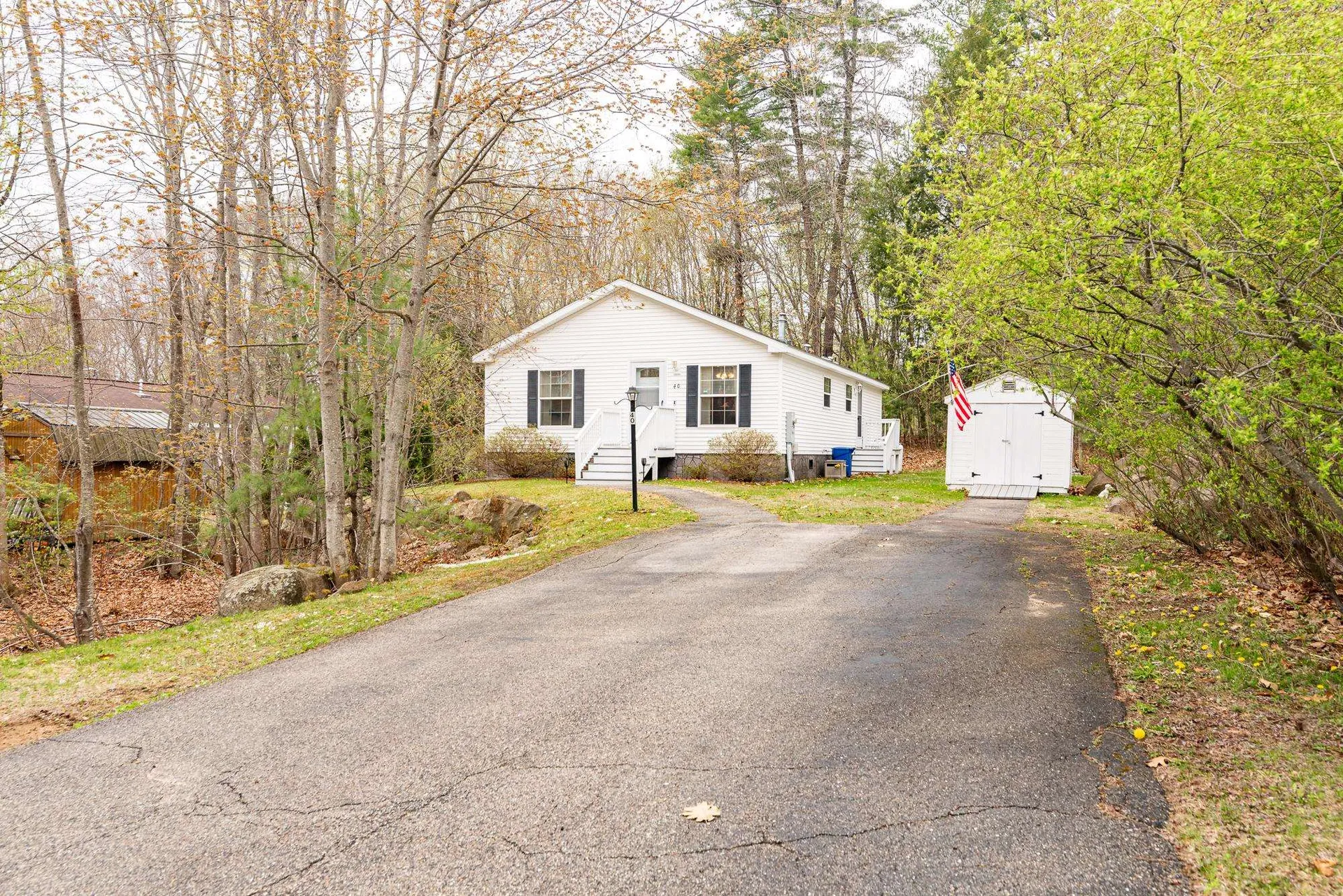 40 Ivy Lane Farmington NH 03835