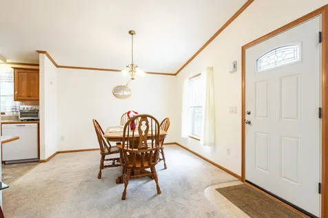 40 Ivy Lane Farmington NH 03835