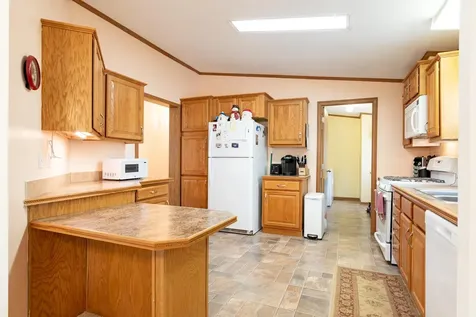 40 Ivy Lane Farmington NH 03835
