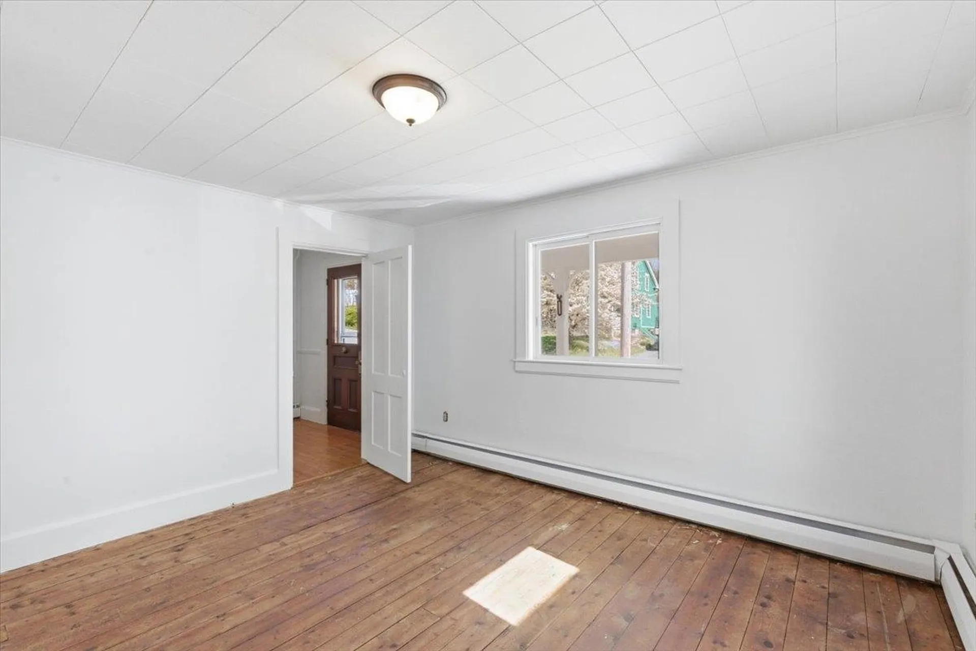 8 West Street Bennington VT 05257