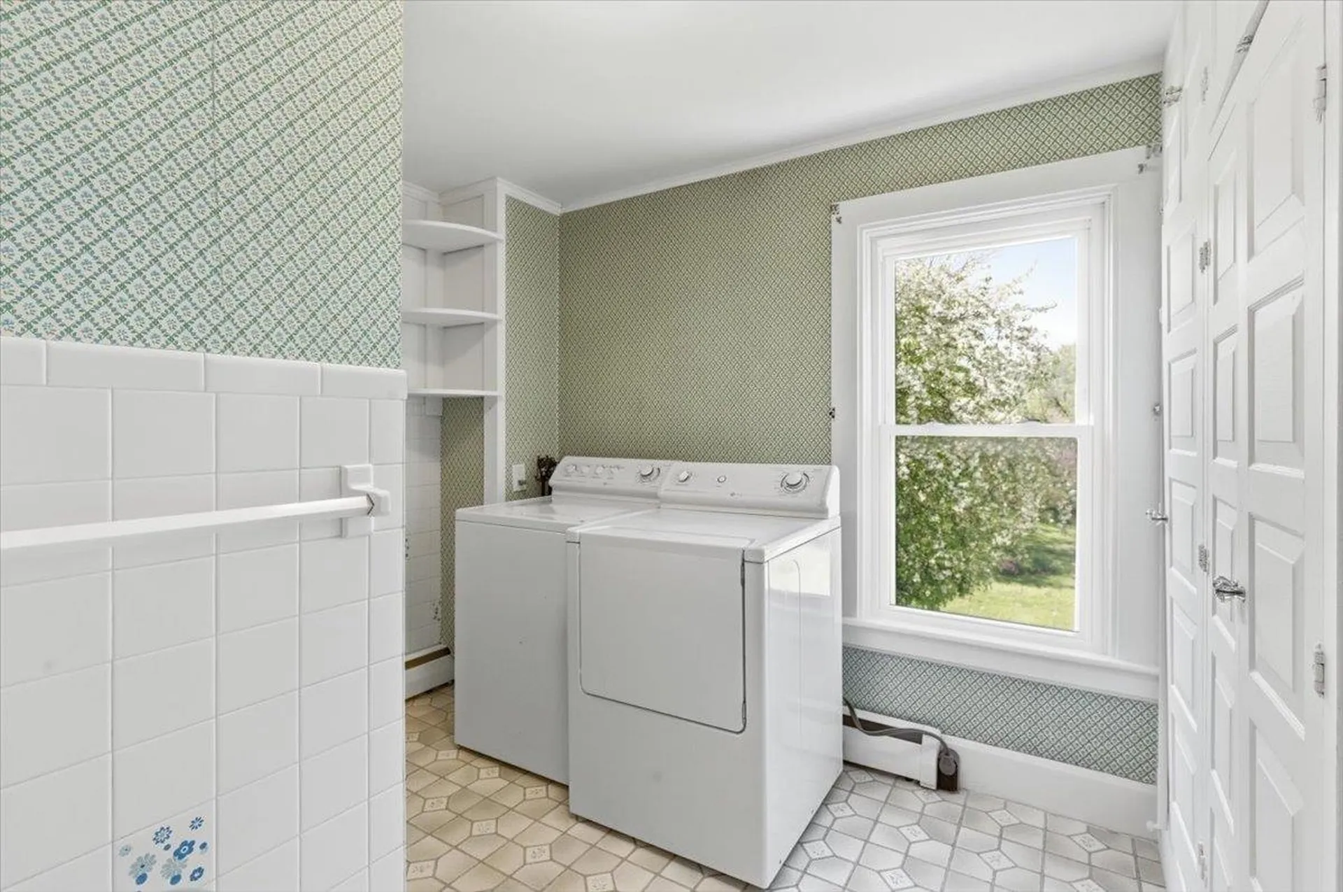 8 West Street Bennington VT 05257