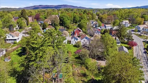 8 West Street Bennington VT 05257