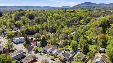 8 West Street Bennington VT 05257
