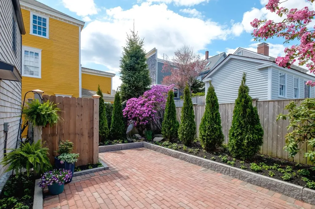 114 Mechanic Street Portsmouth NH 03801