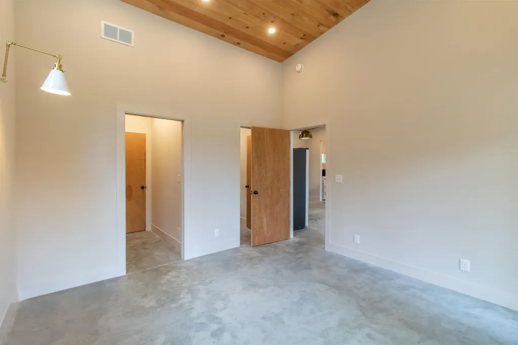 14 Aikins Drive Jay VT 05859