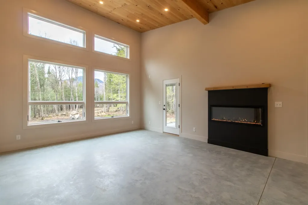 14 Aikins Drive Jay VT 05859