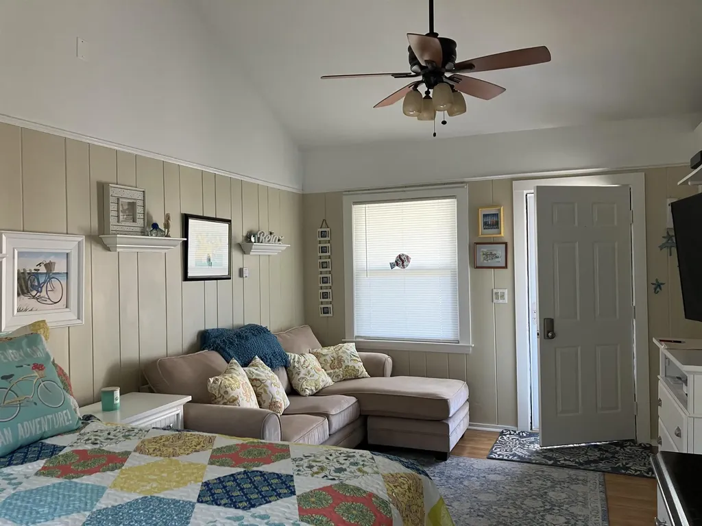 522 Ocean Boulevard Hampton NH 03842